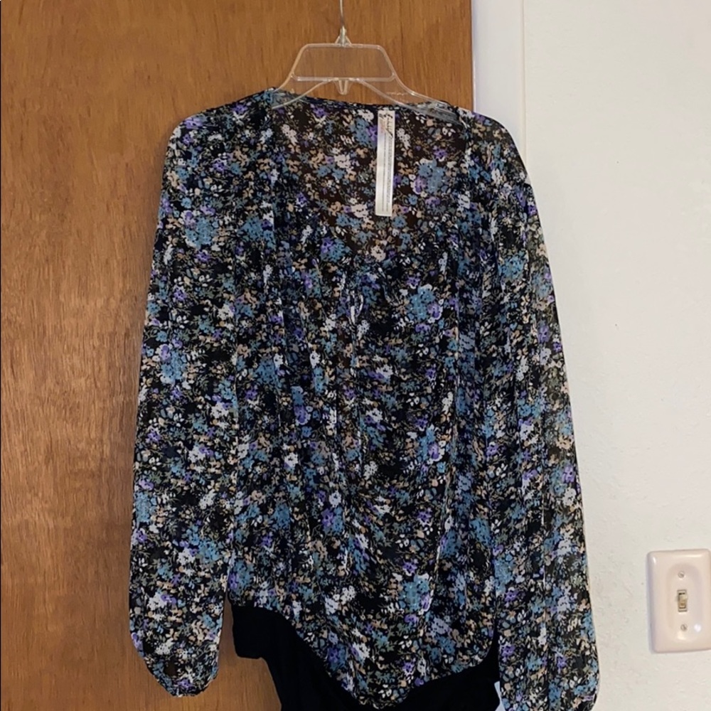 Free people floral front tie body suit